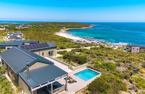 Gansbaai Villa | Solar-Powered Villa - Oceanview Wildlife Estate Retreat