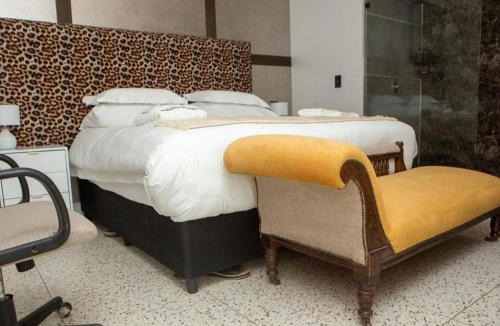 Somerset West Cabin | Somerset Nest Lodge