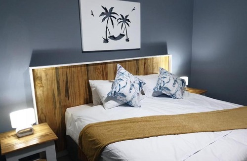 Southport Apartment | Southport Sands - 16 sleeper