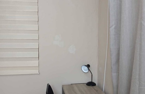 Beacon Bay Apartment | Spacious & Professional Deluxe Apartment for working and leisure: Home from home