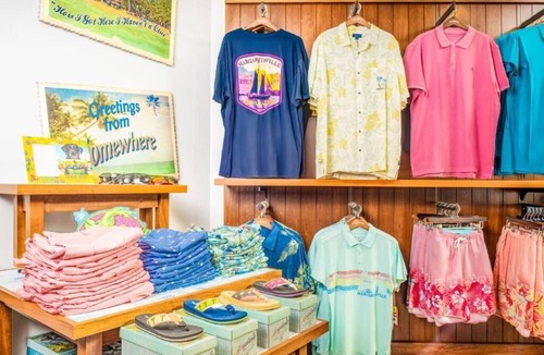 Lakeside Park Hotel | Stay in a Spacious Rooms Near Tahoe's Local Landmarks & Dinings | Pets Allowed