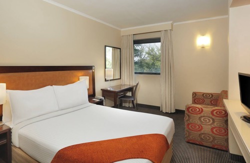 Rustenburg Hotel | Stayeasy Rustenburg