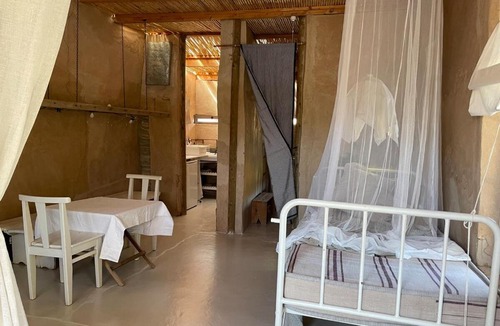 Calitzdorp Apartment | Strooi Kooi - Unique Strawbale Cottage