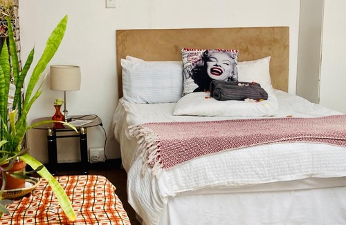 Pietermaritzburg House | Su Casa Chase Valley VA