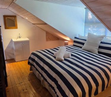 Hunter's Home Apartment | Sue's Loft Cottage Accommodation