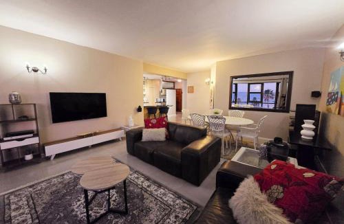 Humewood Apartment | Summerplace for all seasons