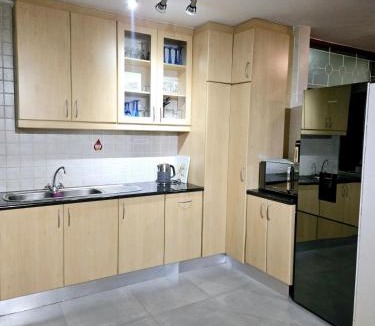 Humewood Apartment | Summerplace for all seasons