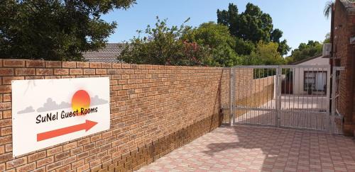 Malmesbury Bed & Breakfast | SuNel's Guest Rooms