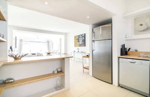 Camps Bay Villa | Superb family Villa, Pool, Camps Bay - Msangasanga