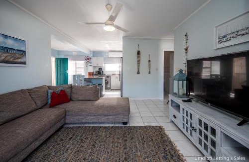 Umdloti Apartment | Tahiti Temptation