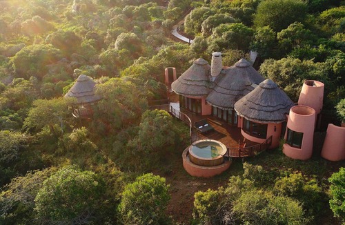 Hluhluwe Cabin | Thanda Safari