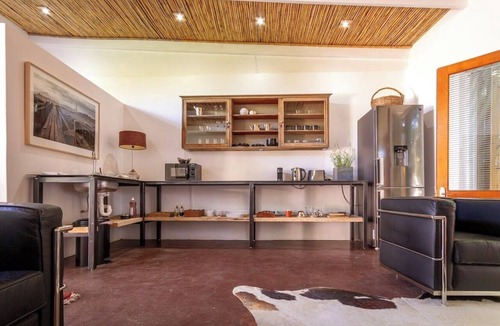 Montagu Cottage | The Barn on 62