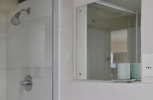 Cape Town City Centre Apartment | The Bijoux 2-5 - No Load Shedding