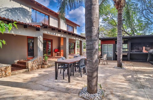 Roodeplaat Villa | The Captain Villa