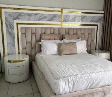Tshwane Apartment | The Dream Escape At The Blyde - Lagoon Facing 3 Bedroom Apartment