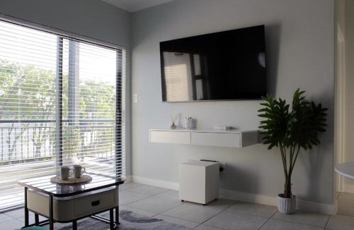 Firgrove Rural Apartment | The Jade Escape