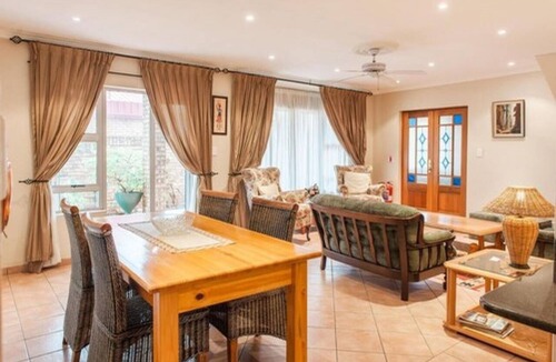 Centurion Bed & Breakfast | The Monte Carlo