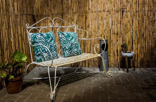 Ottery House | The Noble Lodge