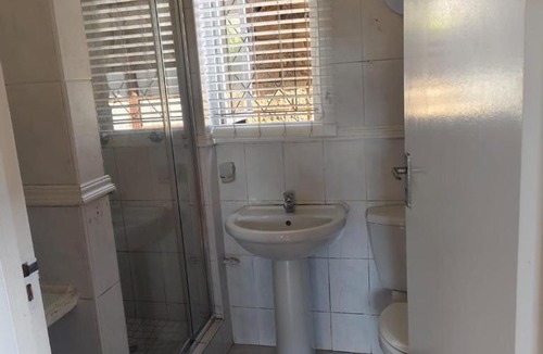 Kloof Bed & Breakfast | The Old Stone House