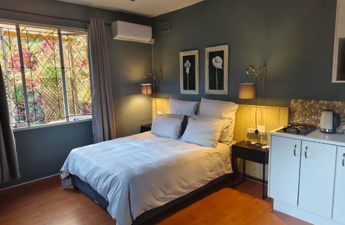 Kloof Bed & Breakfast | The Old Stone House