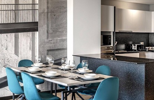 Cape Town City Centre Hotel | The Onyx