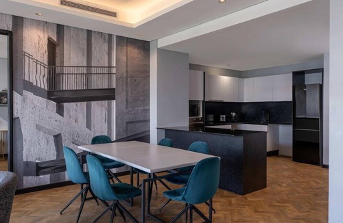 Cape Town City Centre Hotel | The Onyx