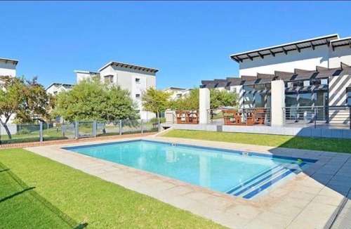 Kareeberg Apartment | The Paddocks