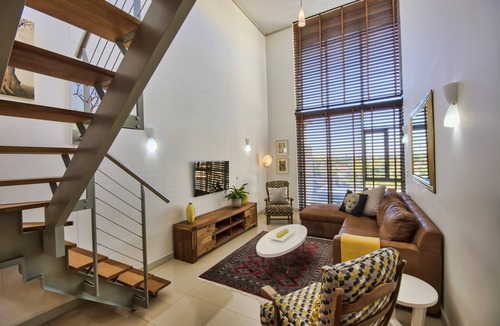 Claremont Apartment | The Quadrant Apartments