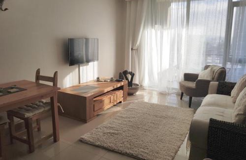 Claremont Apartment | The Quadrant, G505