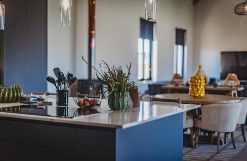 George Villa | The Ridge House Kingswood Golf Estate