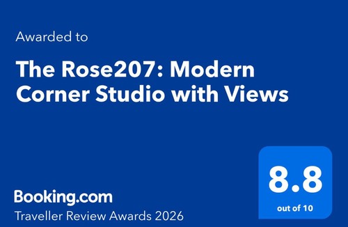 Bo'Kaap Apartment | The Rose207: Modern Corner Studio with Views