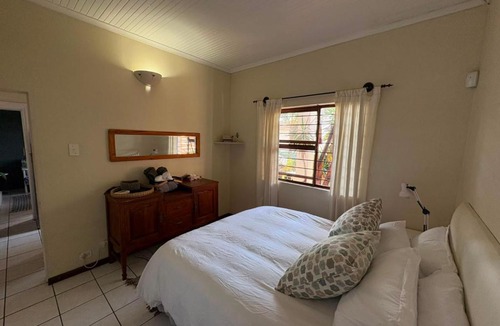 Port Elizabeth Central Apartment | The Sync Inn