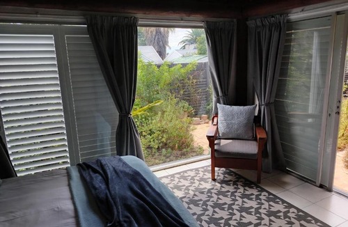 Bellville Apartment | The Thatched Cottage