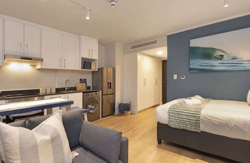 Cape Town City Centre Apartment | The Tokyo 1508 - Studio Apartment, Sleeps 2
