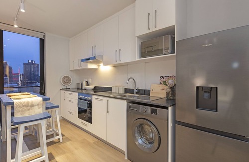 Cape Town City Centre Apartment | The Tokyo 1508 - Studio Apartment, Sleeps 2