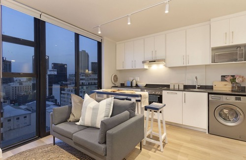 Cape Town City Centre Apartment | The Tokyo 1508 - Studio Apartment, Sleeps 2