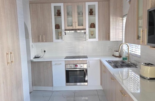 Greater Johannesburg Metropolitan Area House | The Whitehouse