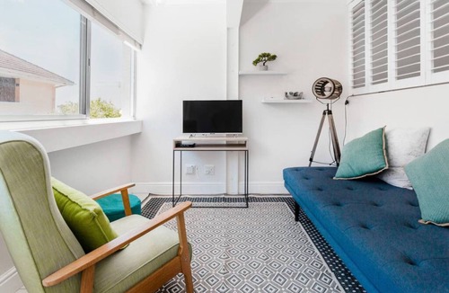 Three Anchor Bay Apartment | Three Anchor Bay Oasis | 250m to Ocean & Promenade