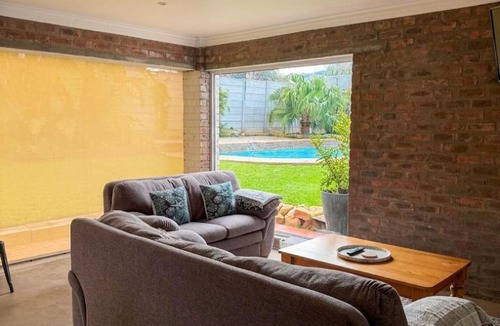 Somerset West House | Three on Firmount