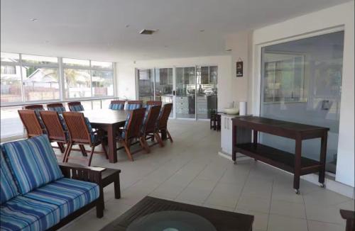 Emalahleni House | Topflight Guest House