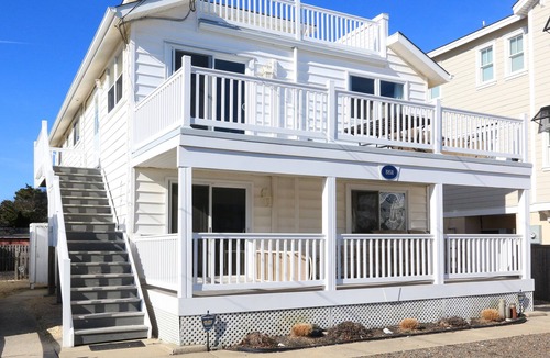 Townsend's Inlet House | Townsend Inlet Beach Block 2nd floor of a duplex