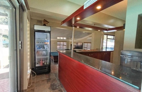 Umhlanga House | Tranquil 4-bedroom house with AC in lovely uMhlanga