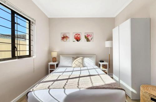 Kenridge Apartment | Tranquil Garden Cottage
