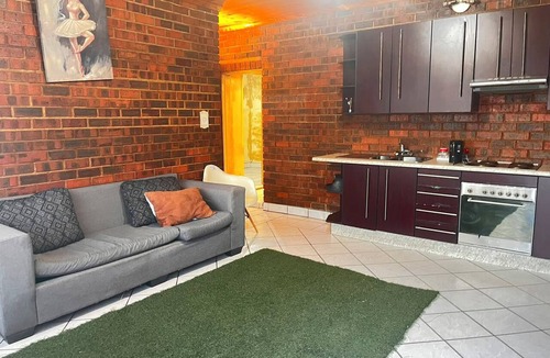 Germiston House | Ubuntu Heaven – A Place Where You Truly Belong