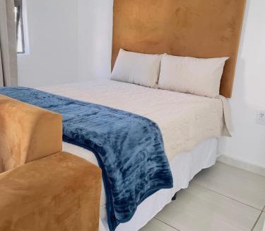 Silverton Hotel | Uncle Charles guest house