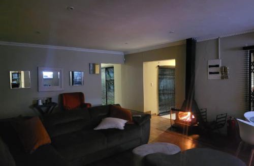 Universitas House | UNI Guesthouse