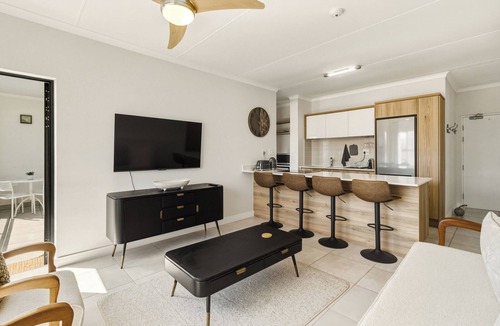 Firgrove Rural Apartment | UniqueStay The Jade Apartment, Paardevlei Estate, Somerset West
