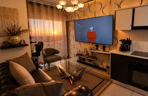 Greater Johannesburg Metropolitan Area Apartment | Up Market - Elegant - Luxury - Smart Home Getaway