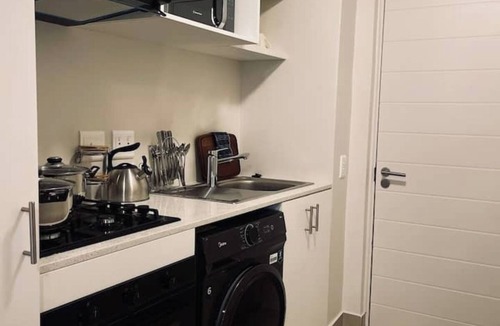 Umhlanga Apartment | Urban & Serene Rental Apartment in uMhlanga