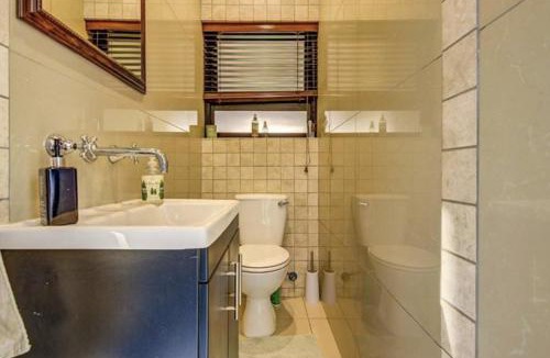 Kempton Park House | Vacation Home in Gated Estate